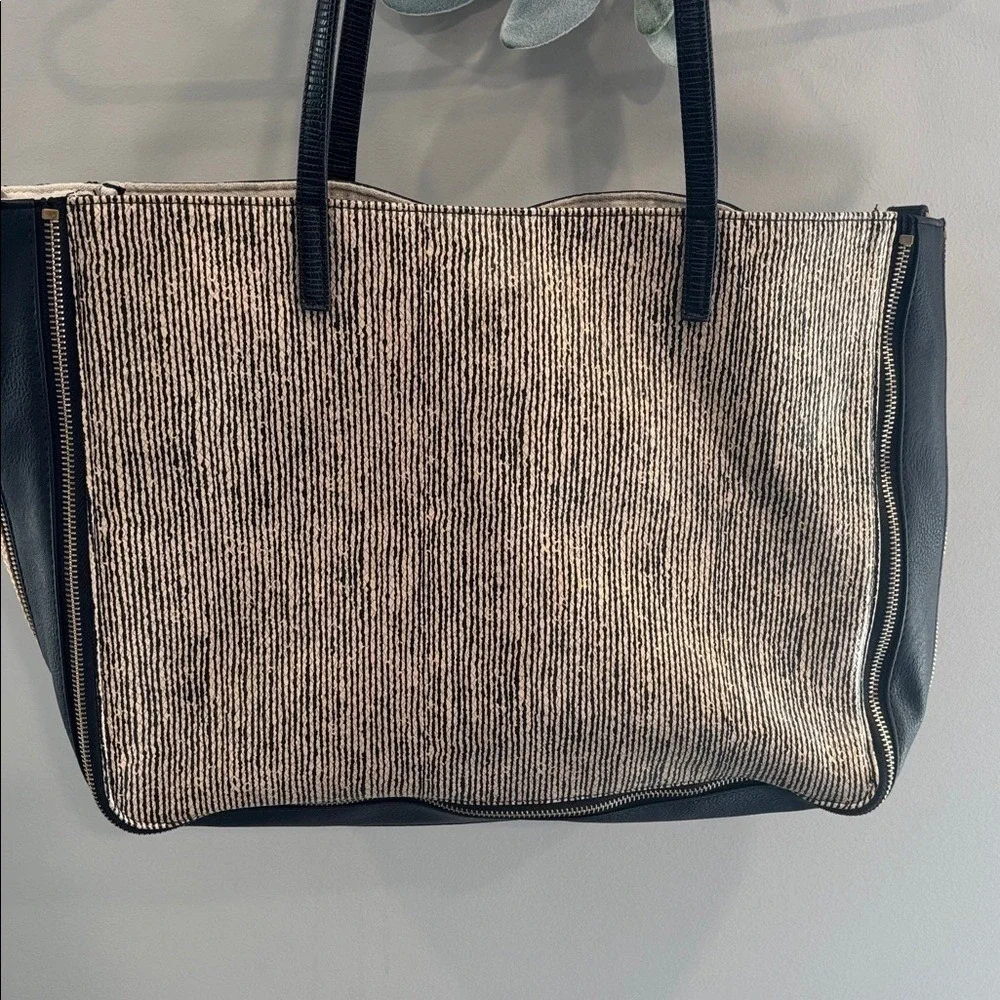 Sondra Roberts squared Black and Cream Tote, neutral, fall handbag/purse